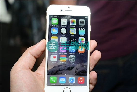 iPhone6充电10%便会自动关机故障原因解析