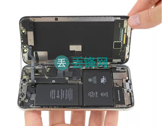 青岛苹果iPhone 8plus手机换电池需要多少钱？