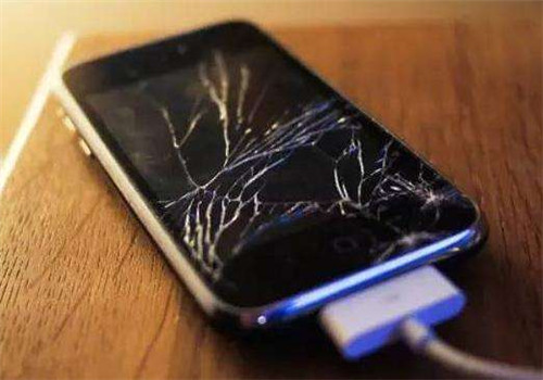 青岛苹果手机屏幕碎了去哪里更换？