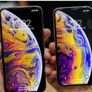 iPhone XS手机摄像头放大后拍摄画面出现花屏怎么回事？