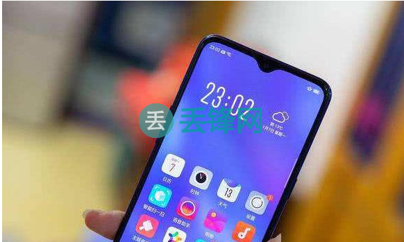 OPPO A9X手机进水后黑屏不显示怎么维修？