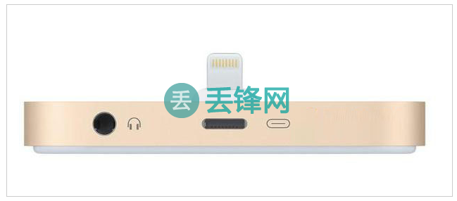 方法二：iPhone Lightning Dock扩展坞