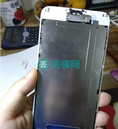 关于iPhone手机屏幕维修不得不说的注意事项