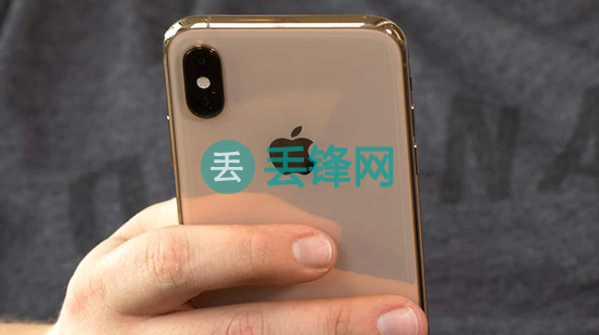 怎样关闭iPhone XR的抬起唤醒功能？