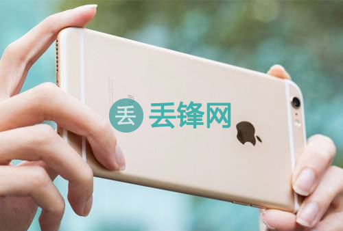 iPhone X手机摄像头进灰故障问题解析