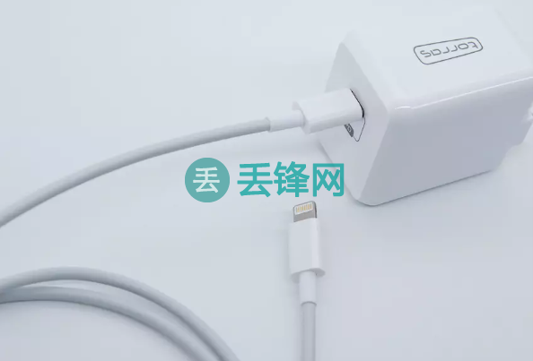 为什么iPhone手机充电器会发热