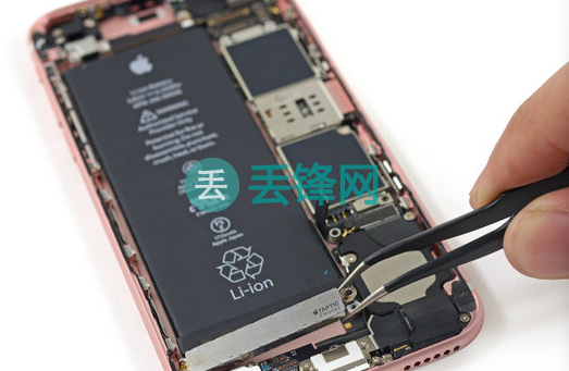 iPhone XR手机充电机身或充电器发热的解决方法