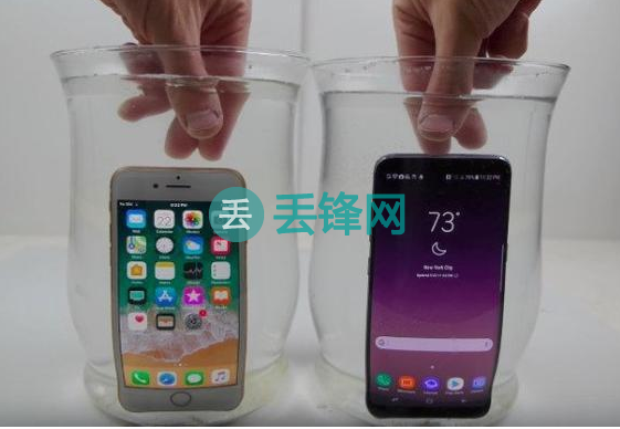 苹果iPhone 8手机进水怎么处理？