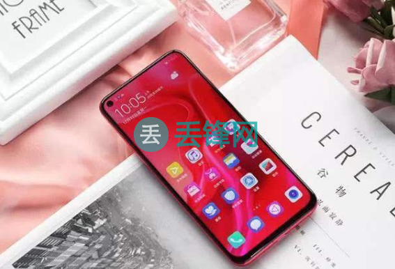 华为nova4通话声音很小怎么调大？