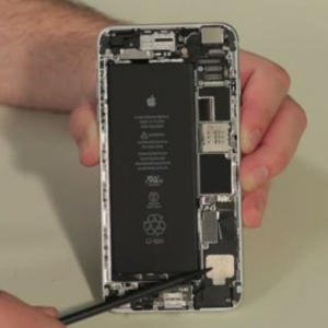 青岛苹果iPhone XS手机扬声器进水维修需要多少钱？