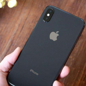苹果iPhone XS Max摄像头进灰拍摄有光斑解决方法