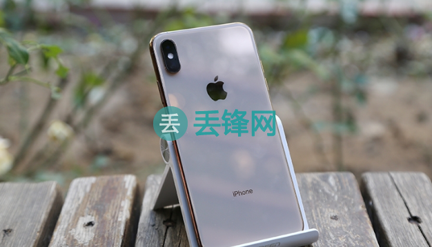 苹果iPhone X手机摄像头模糊解决方法