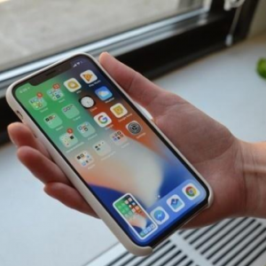 iPhone XS Max信号满格无法使用网络数据改善方法