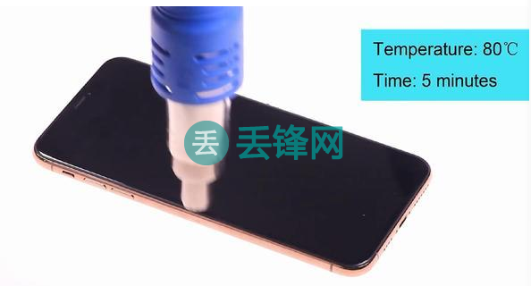 苹果iPhone XS Max手机屏幕维修方法