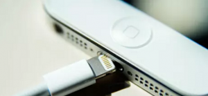 iPhone X手机无法充电怎么回事？教你解决方法