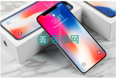 苹果iPhone X手机屏幕失灵乱跳故障原因