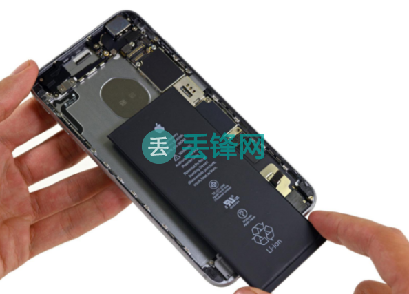 iPhone 7手机换完电池不显示电池健康是什么原因？