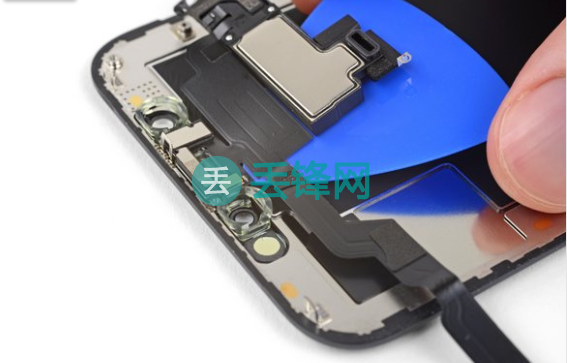 苹果iPhone X手机换扬声器维修教程 