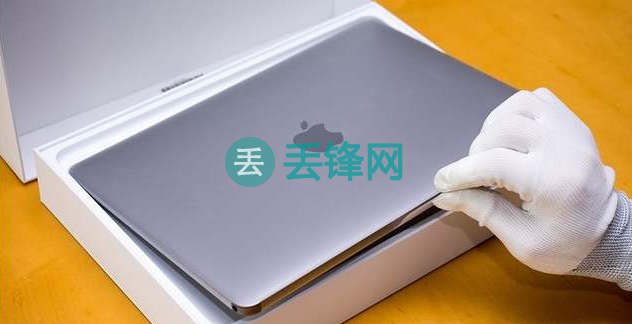 苹果笔记本MacBook屏幕出现闪屏如何解决