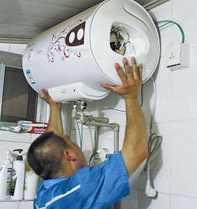 北京美的热水器维修电话号